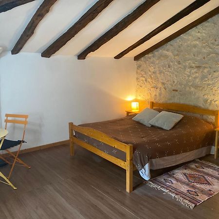 Chez Sophie - Gite Et Gite Equestre Clermont-Dessous Exterior foto