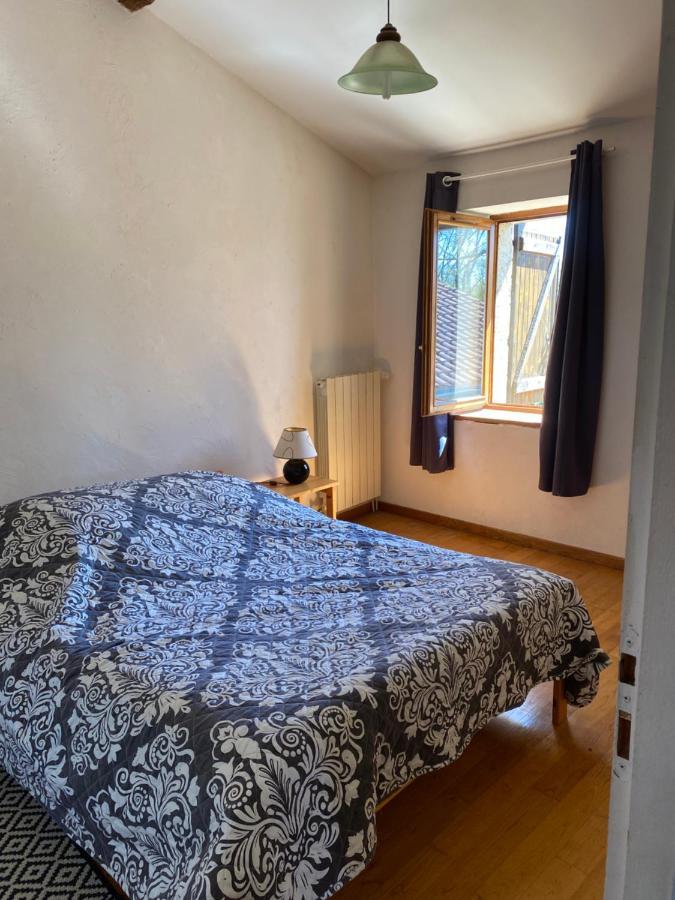 Chez Sophie - Gite Et Gite Equestre Clermont-Dessous Exterior foto